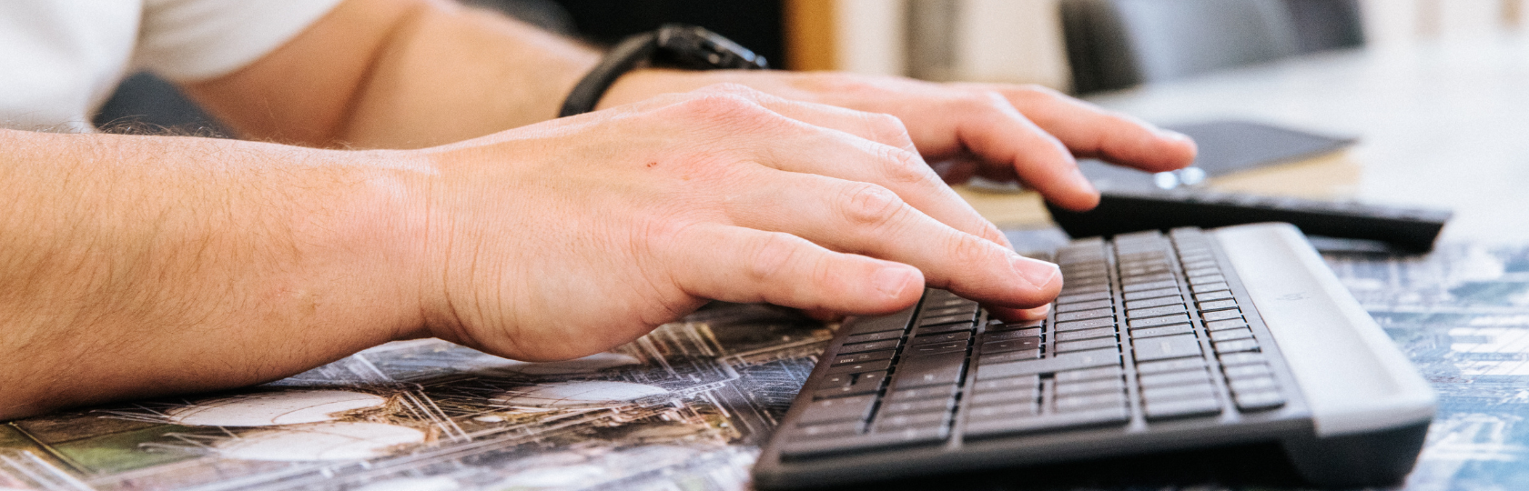 Toetsenbord header